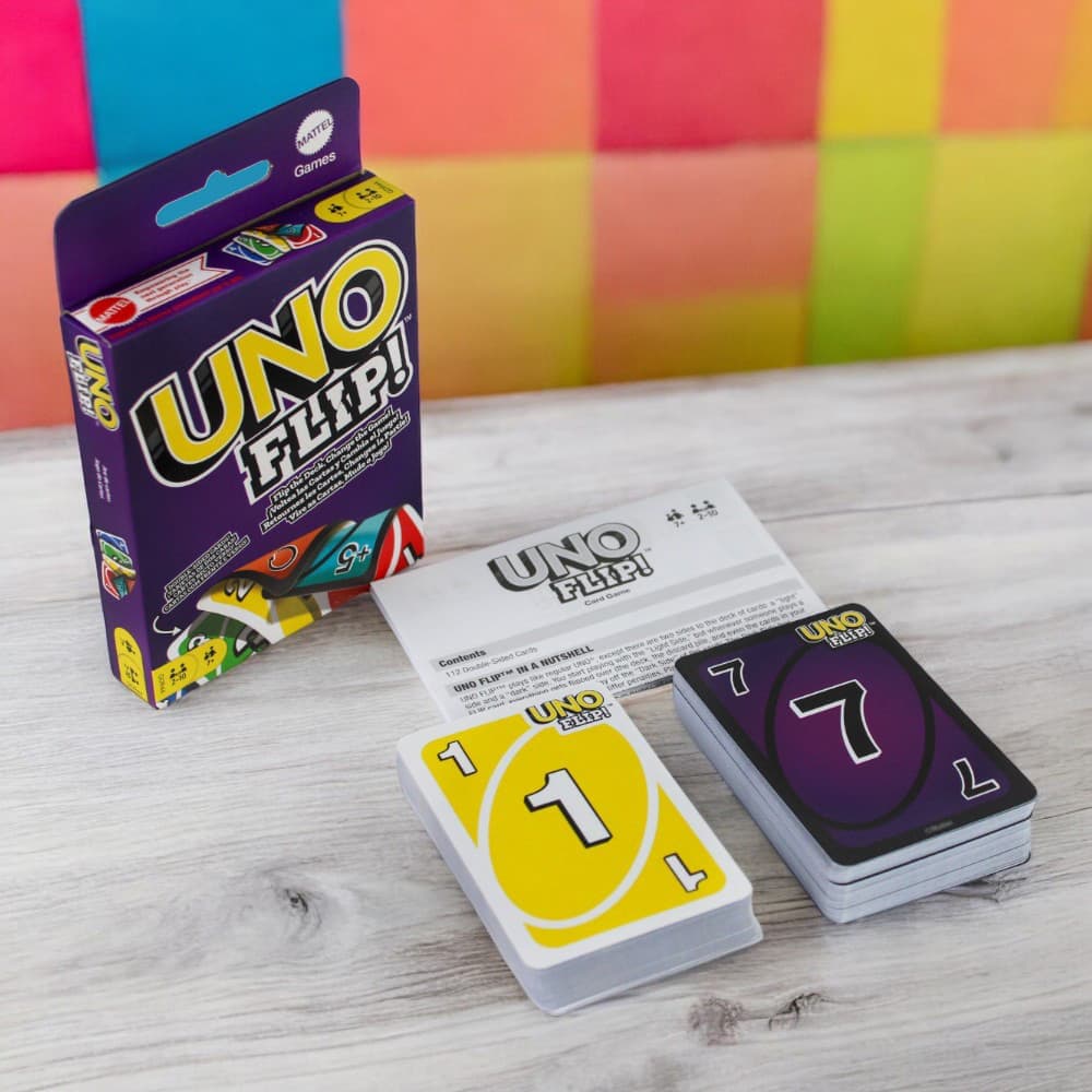 UNO Flip Second Alternate Image width="1000" height="1000"