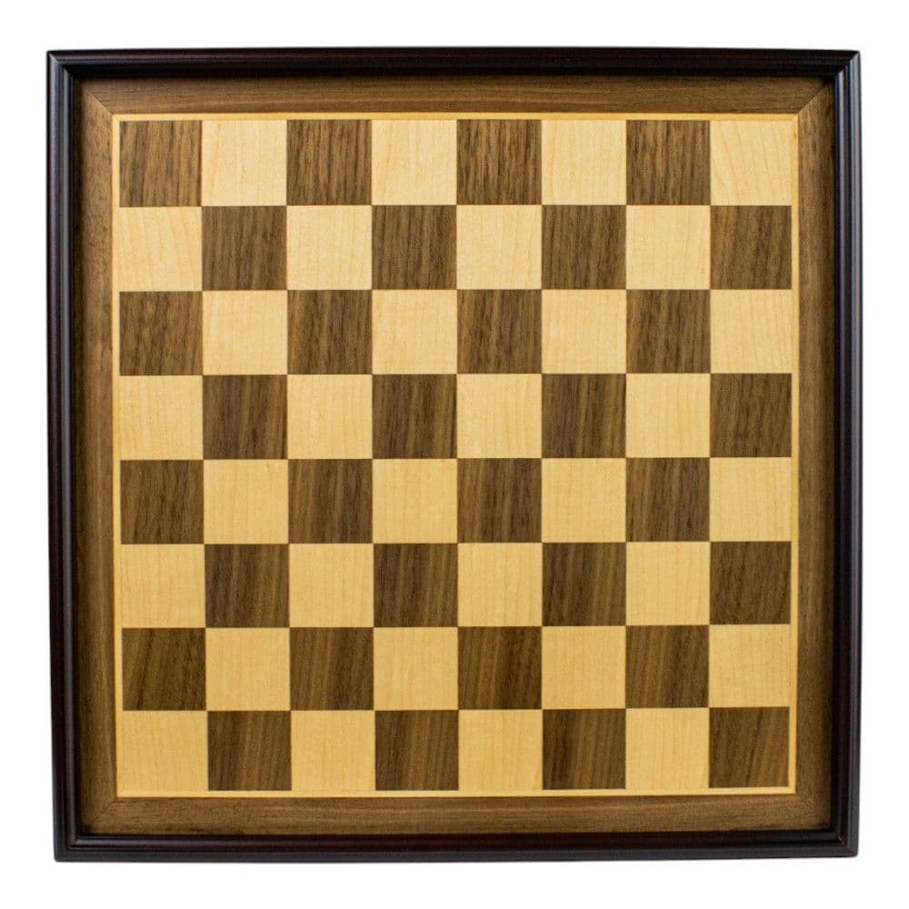 Wooden Chess Set Deluxe Eighth Alternate Image
