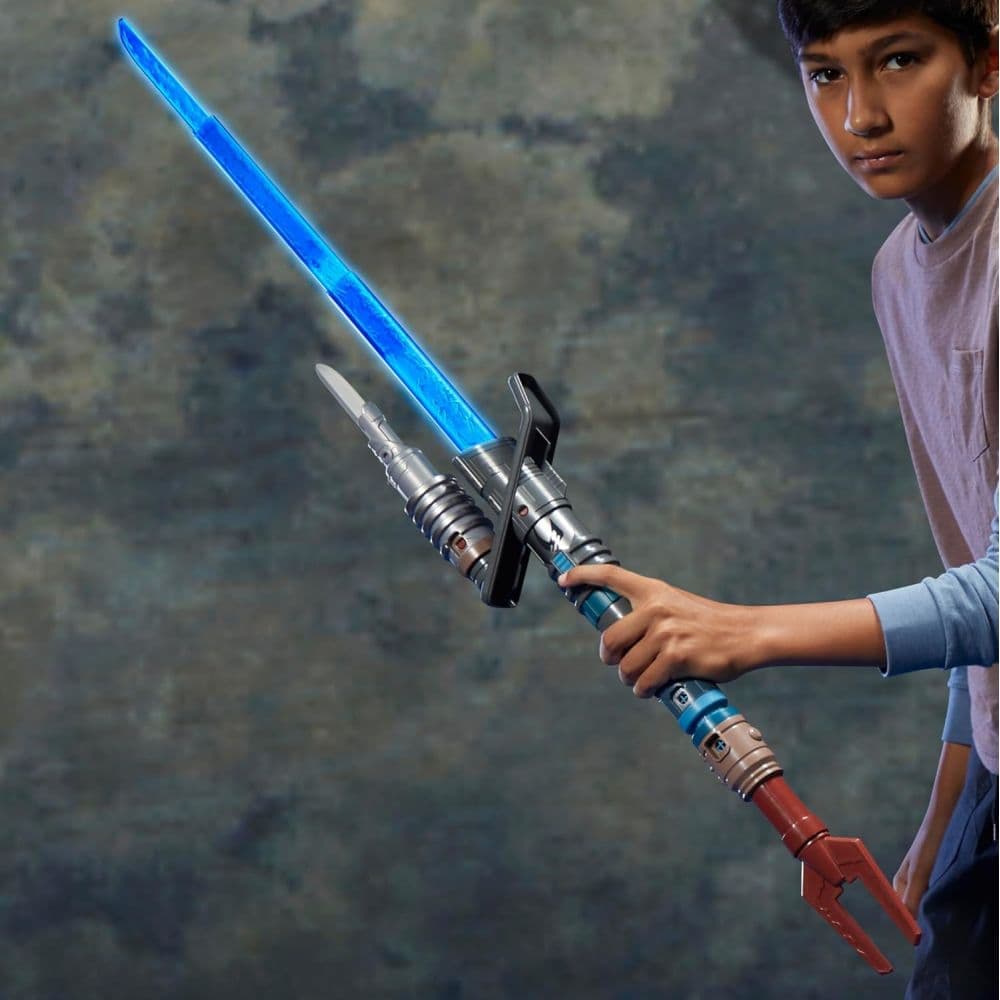 Star Wars Lighstaber Forge Acolyte Masterworks Set Eighth Alternate Image