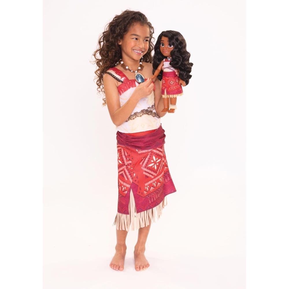 Moana 2 Singing Doll Second Alternate Image